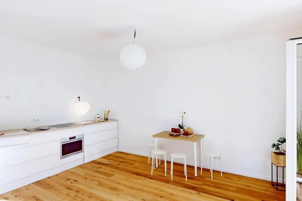 Metro Residence Vienna Apartment